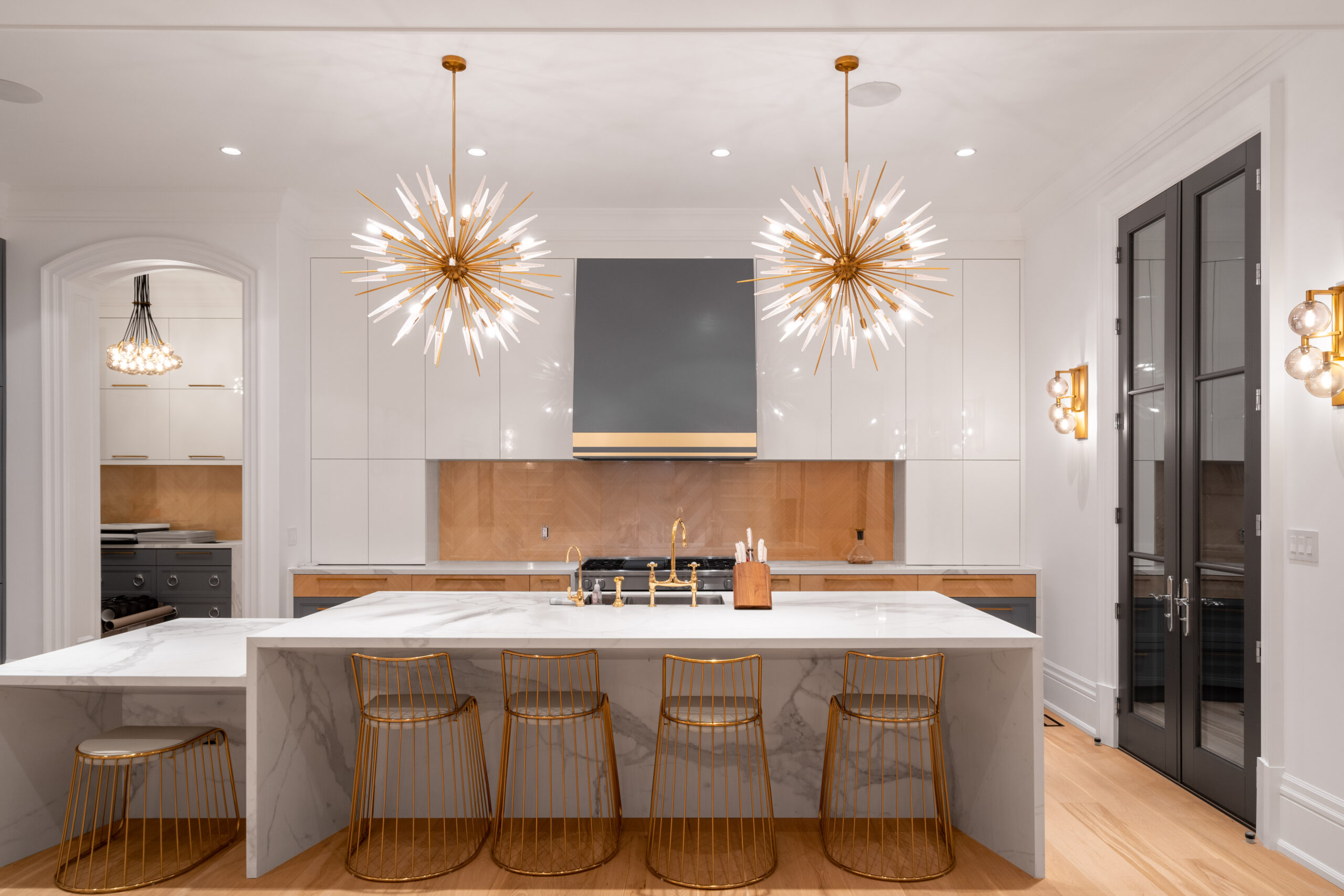 Design and Build Kitchen in Thornhill